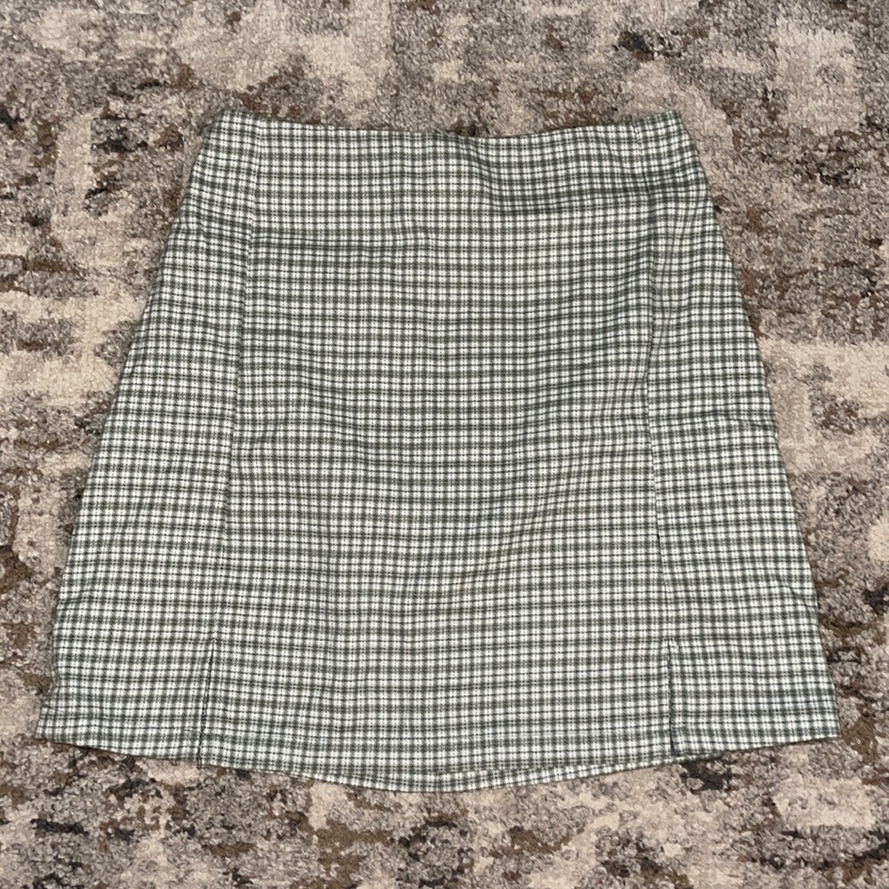 BRANDY MELVILLE SKIRT